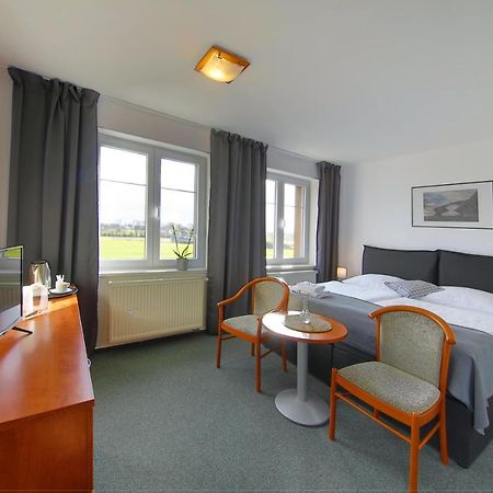 Hotel Brada Jičín Zewnętrze zdjęcie