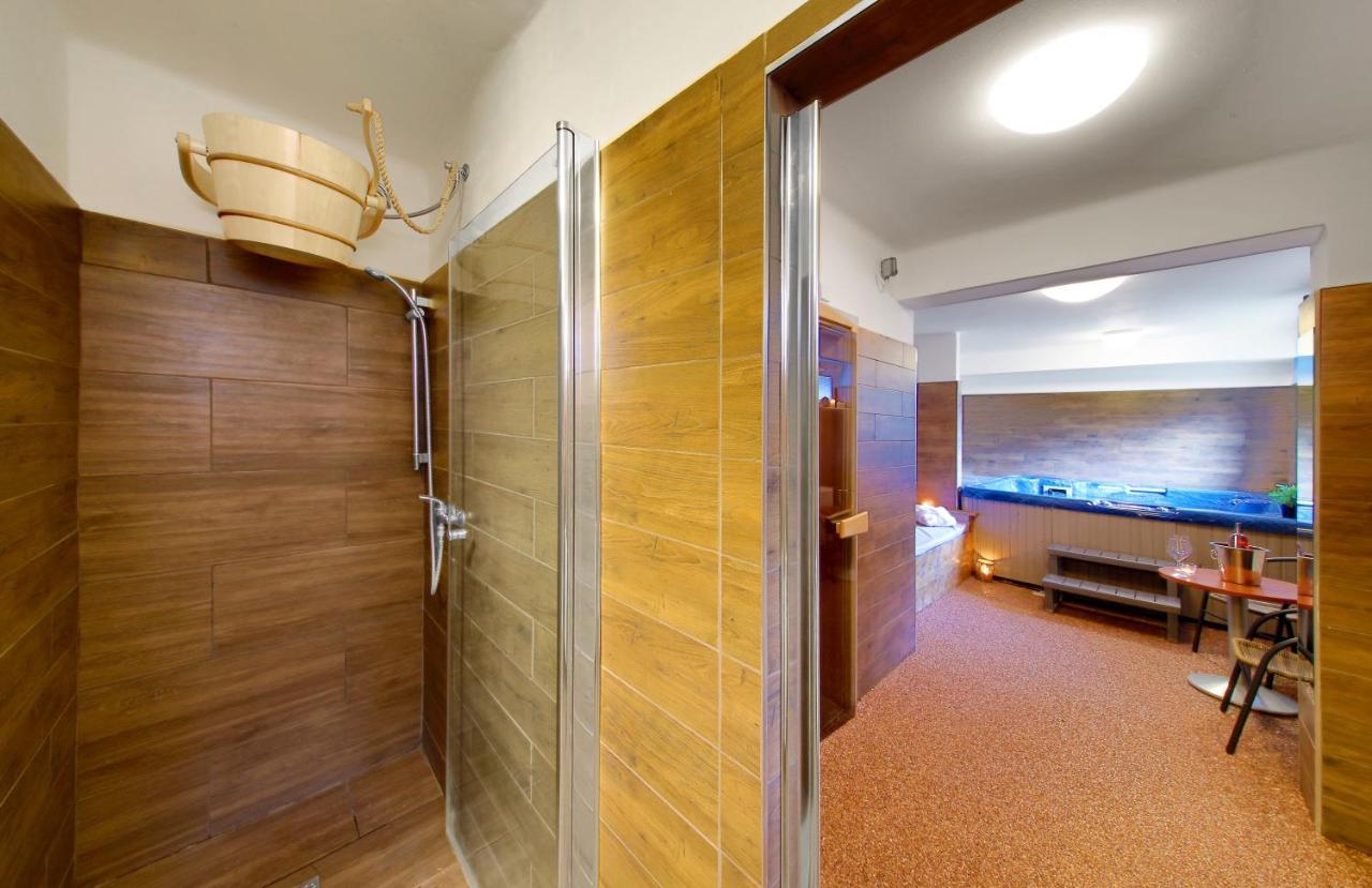 Hotel Brada Jičín Zewnętrze zdjęcie