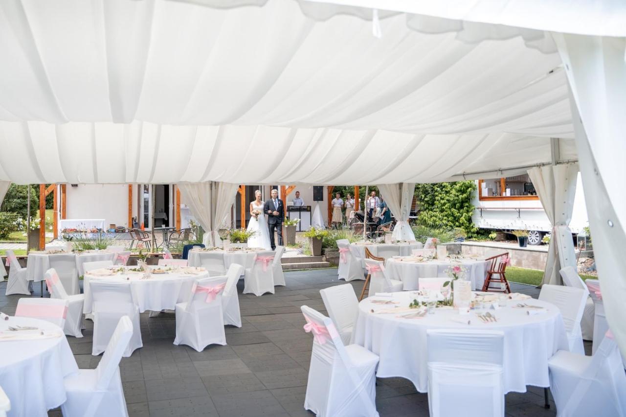 Hotel Brada Jičín Zewnętrze zdjęcie