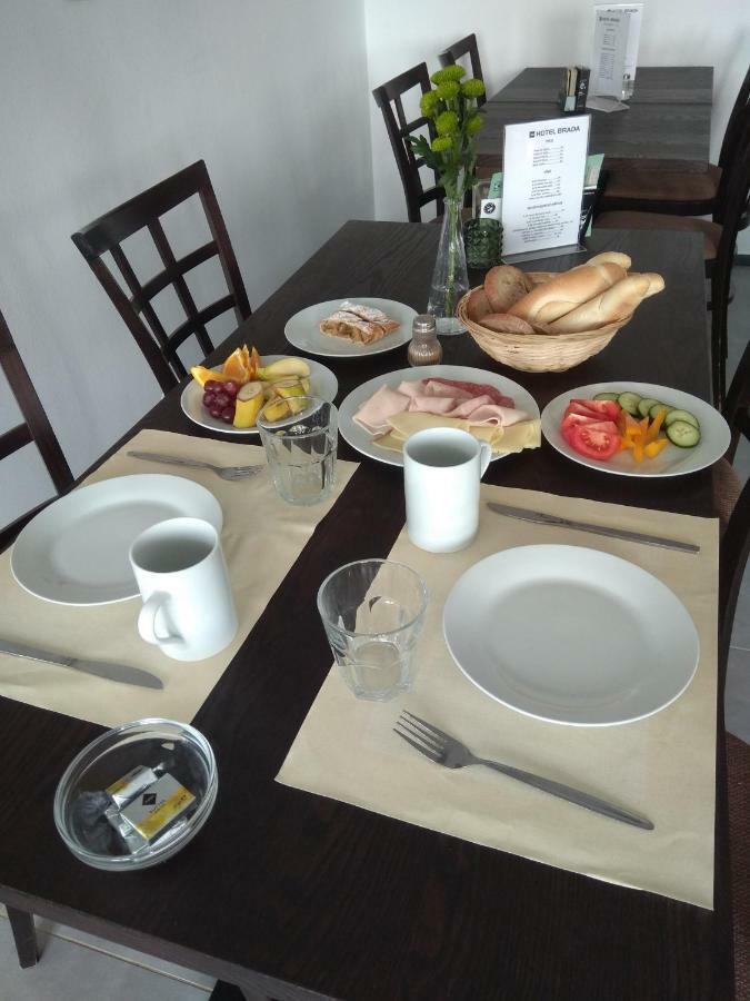 Hotel Brada Jičín Zewnętrze zdjęcie